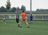 Laatste training S.K.N.W.K. JO10-1 (partijtje tegen de ouders) van woensdag 22 mei 2024 (14/133)